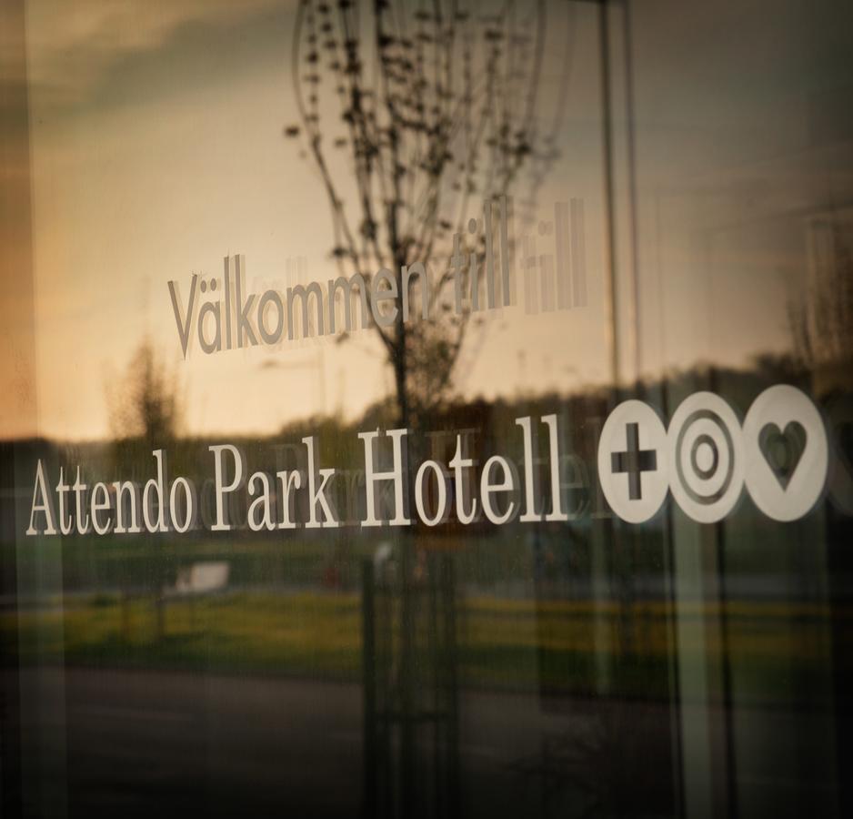 Attendo Park Hotell Huddinge Exterior foto